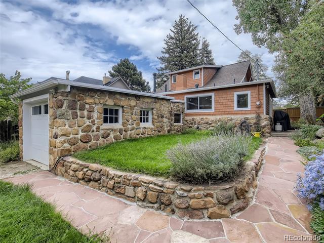 743 9th Street
