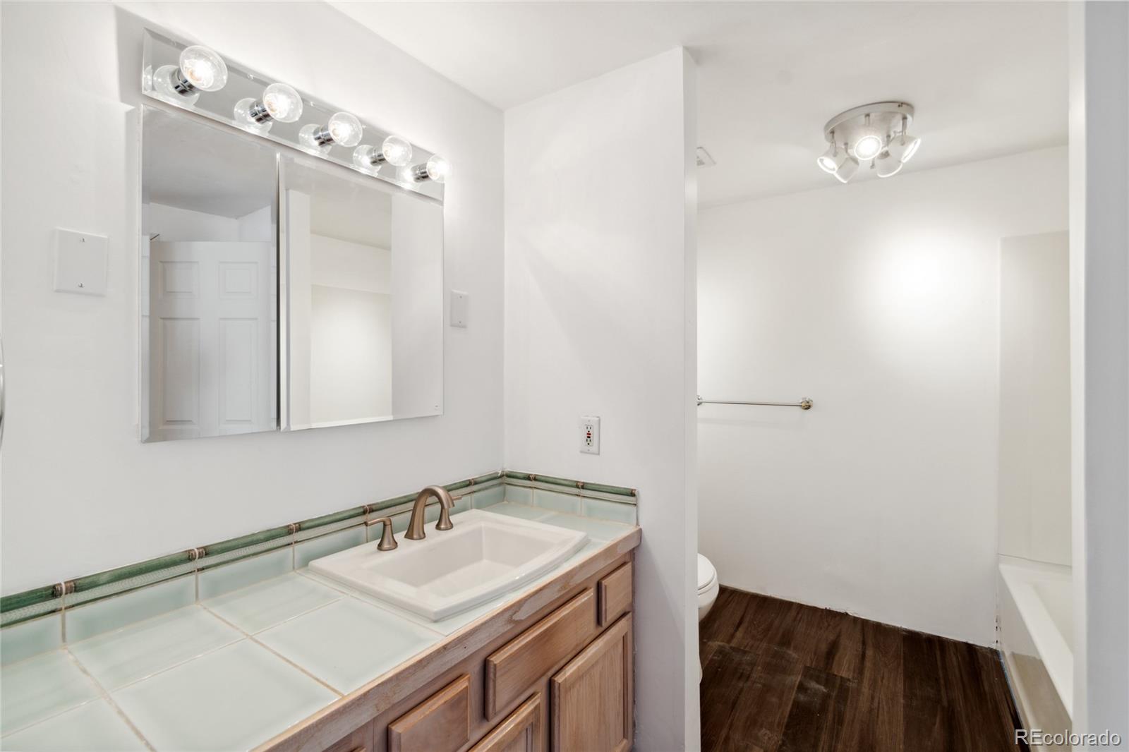 1200 S Monaco St Parkway Unit: 26