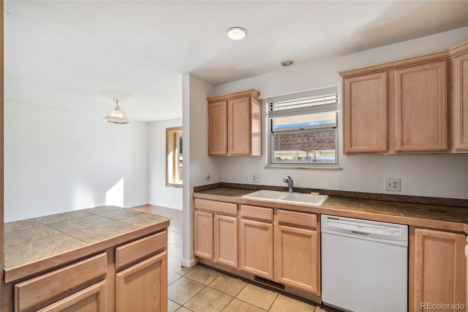 1200 S Monaco St Parkway Unit: 26
