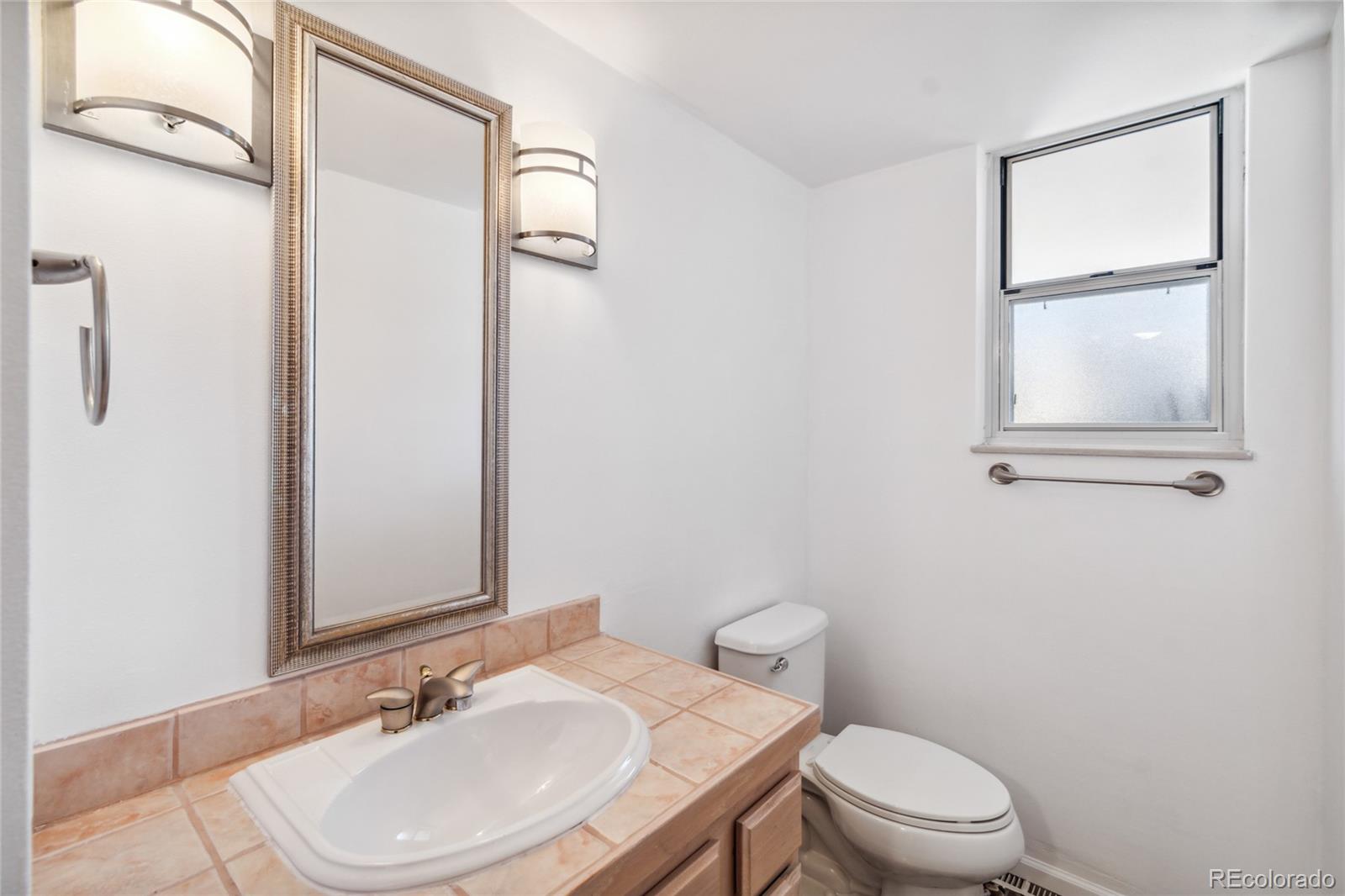 1200 S Monaco St Parkway Unit: 26