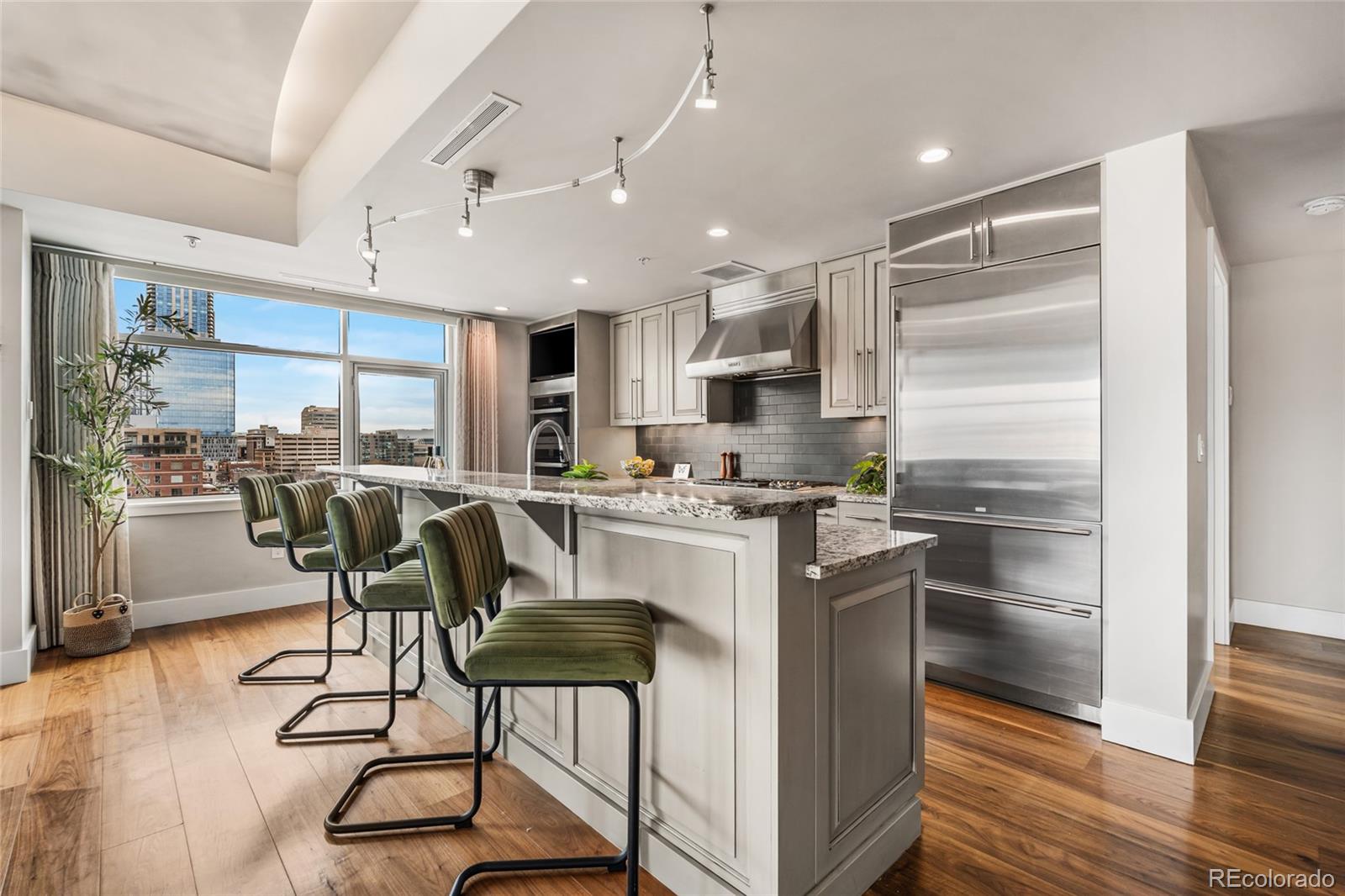 1411 Wynkoop Street Unit: 806