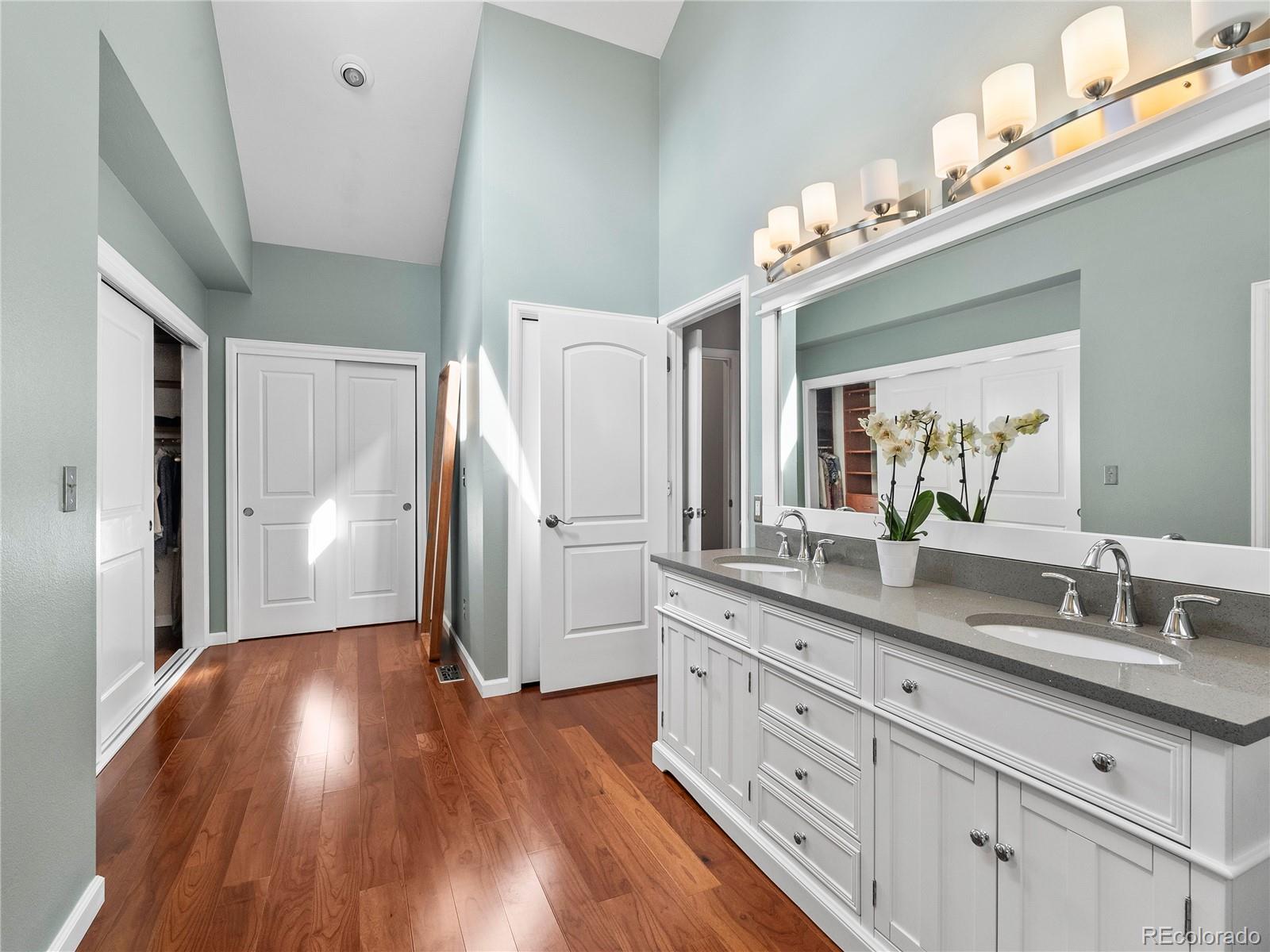 170 S Jackson Street Unit: 116