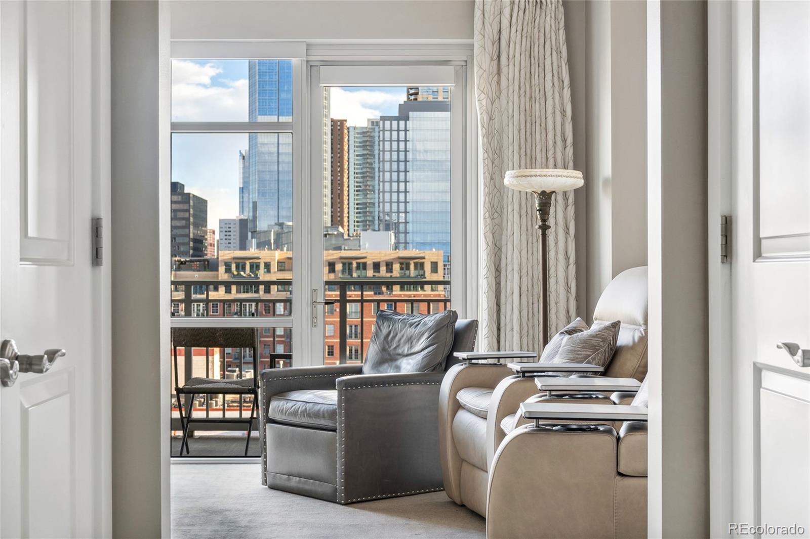 1411 Wynkoop St, Unit: 806