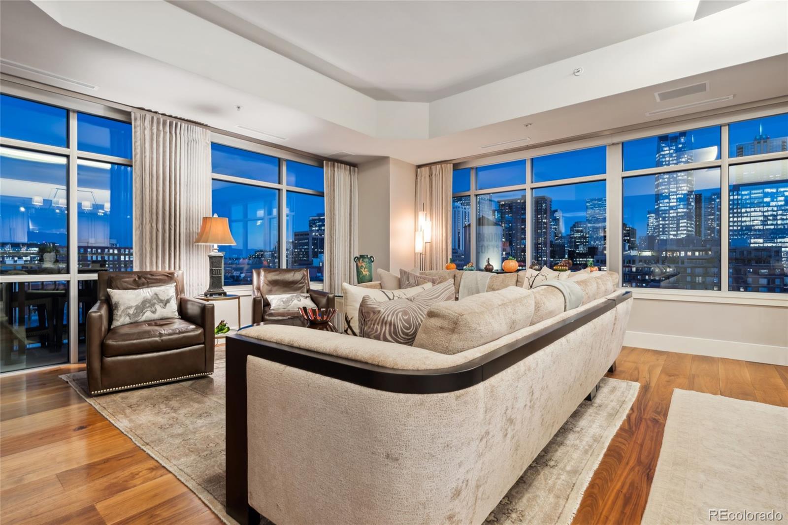 1411 Wynkoop St, Unit: 806