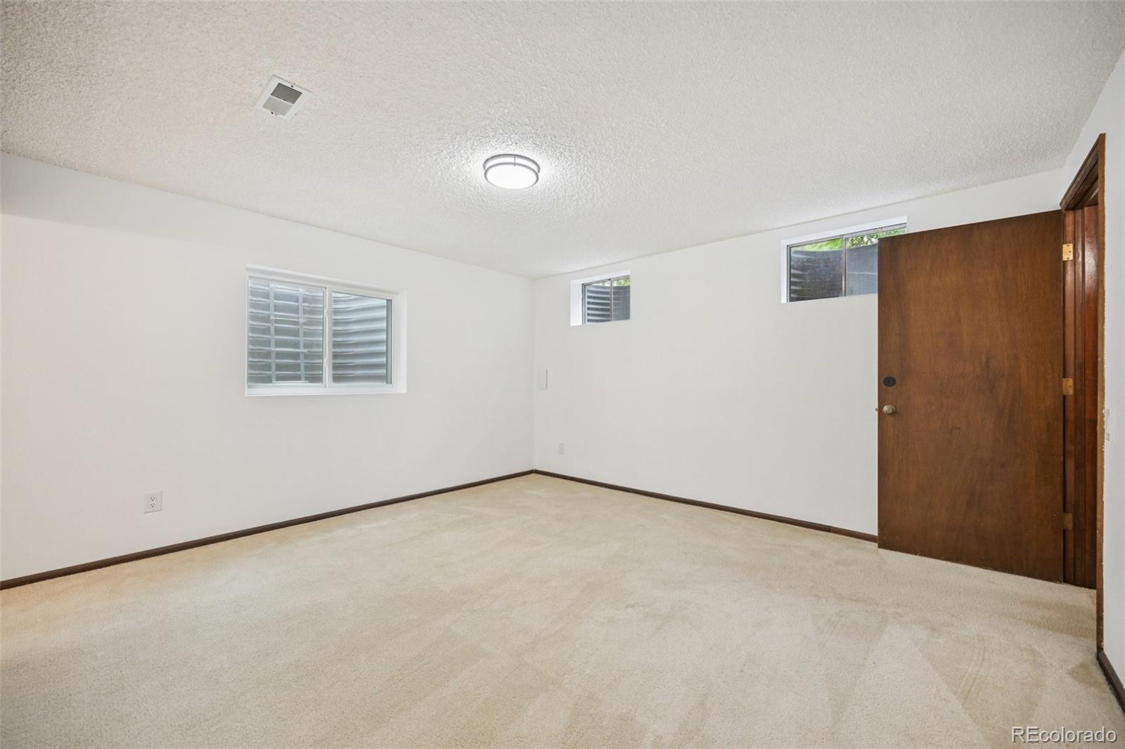 8621 E Yale Ave Unit: F