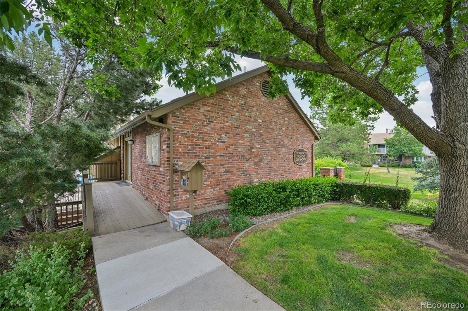 8621 E Yale Ave Unit: F