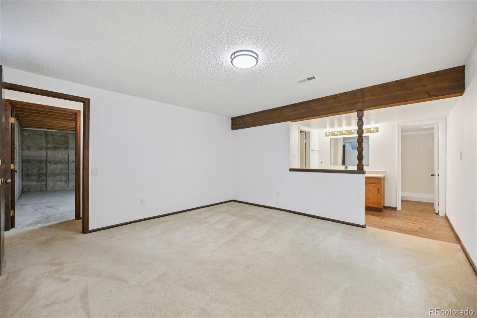 8621 E Yale Ave Unit: F