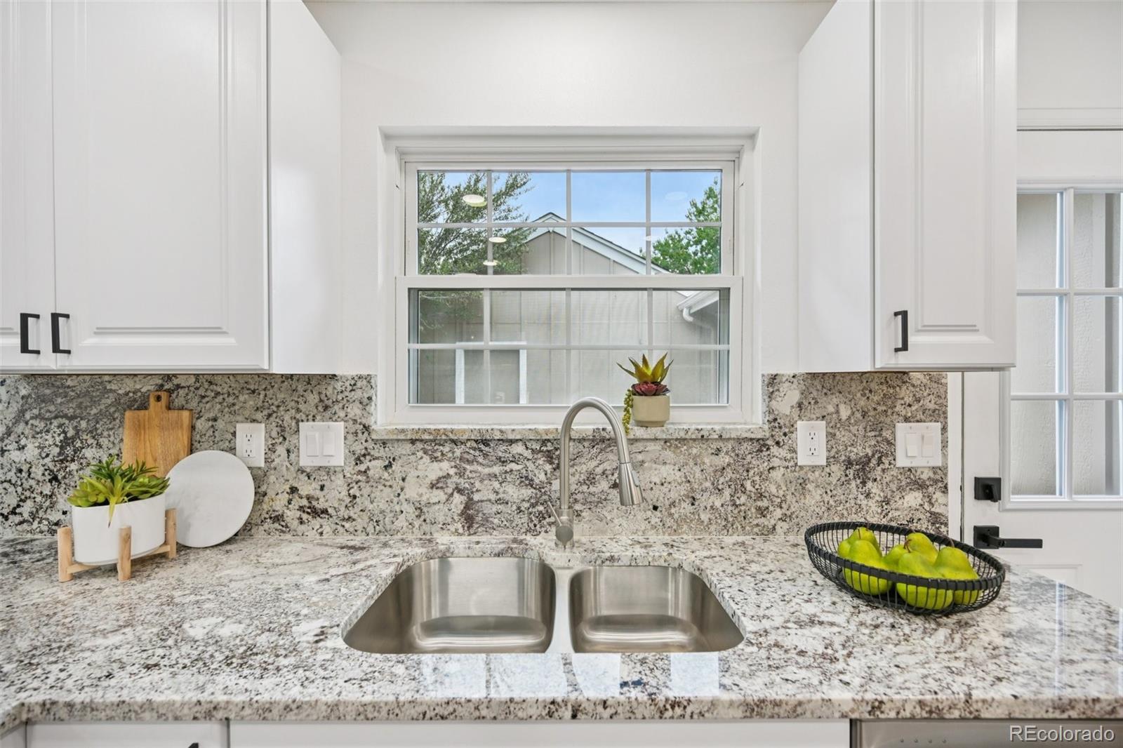 8621 E Yale Ave Unit: F