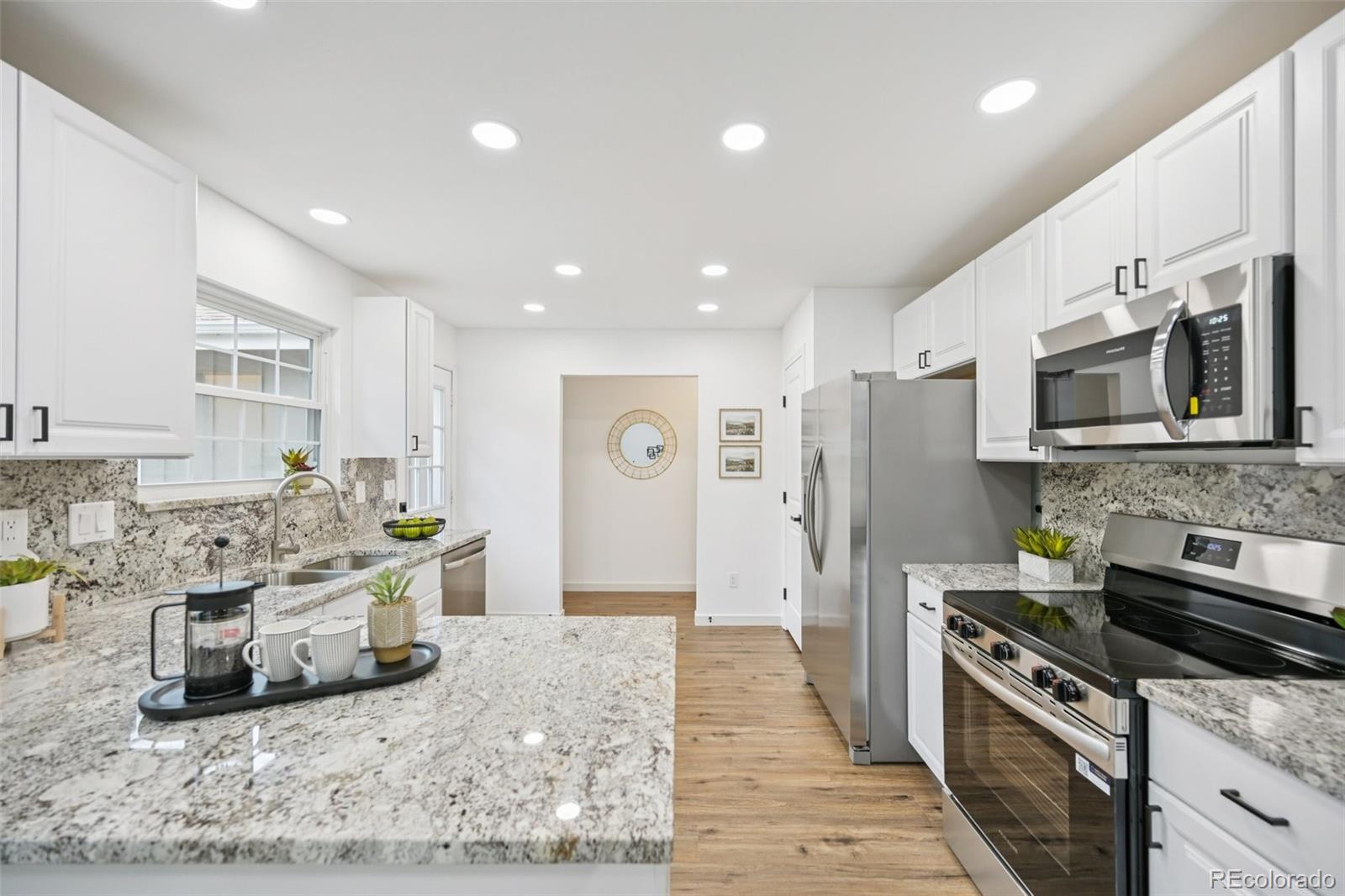 8621 E Yale Ave Unit: F