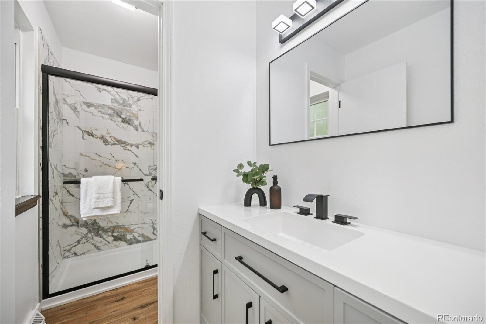 8621 E Yale Ave Unit: F
