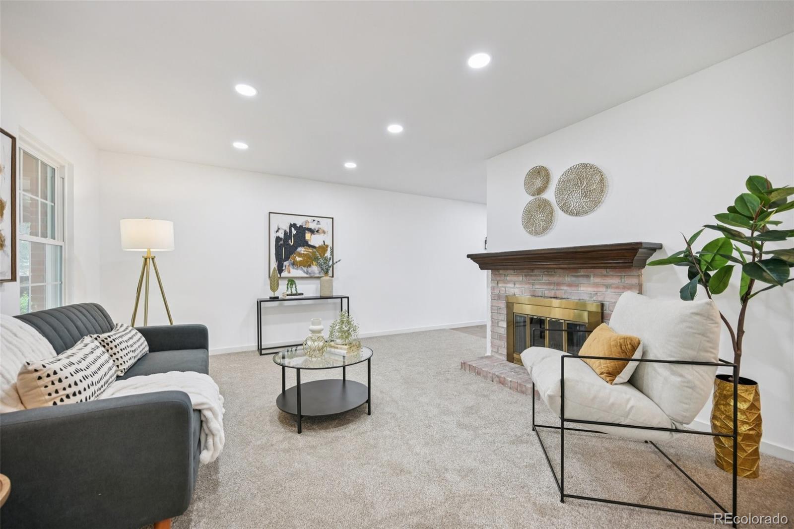 8621 E Yale Ave Unit: F