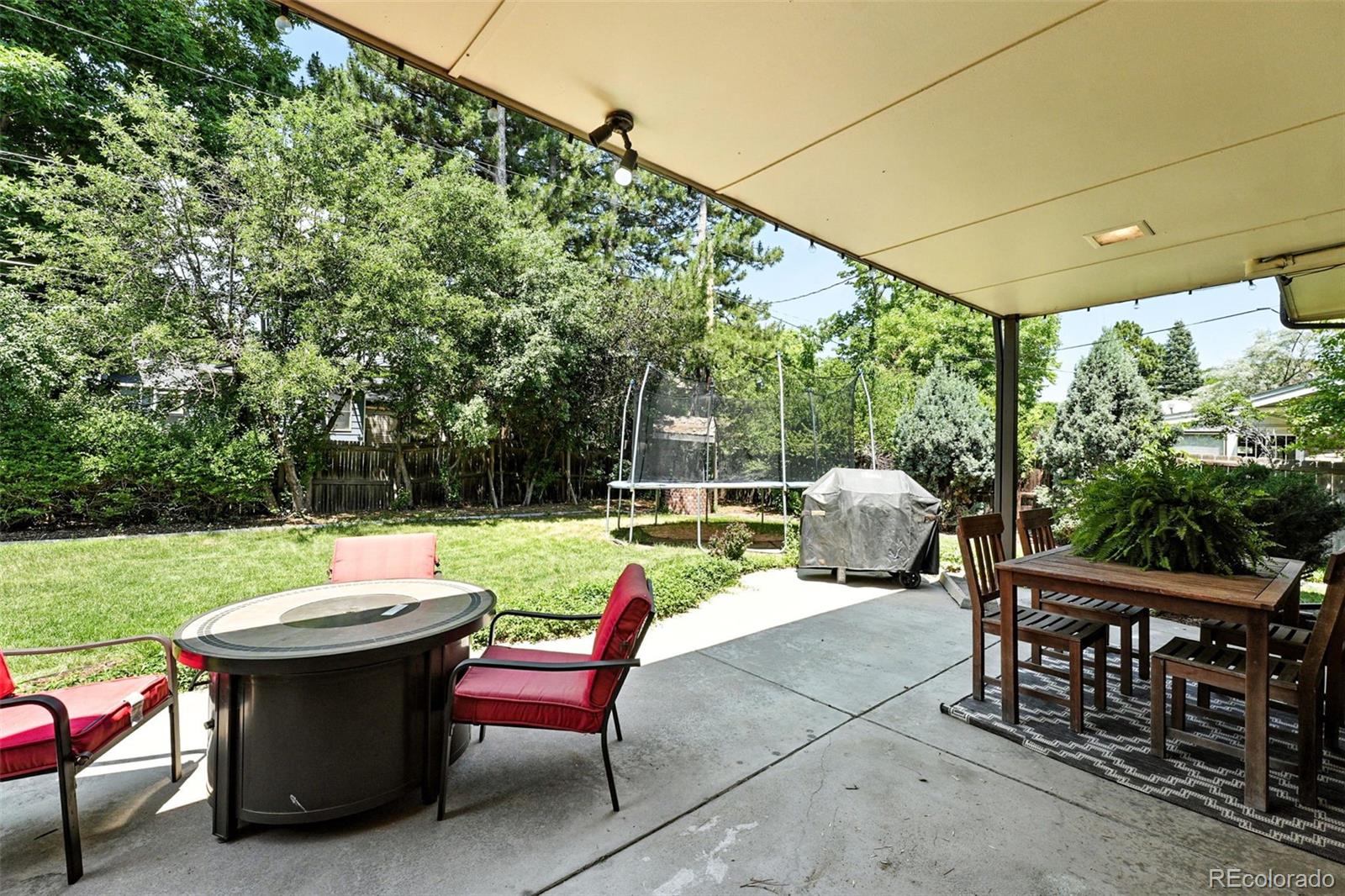 2657 S Linden Court