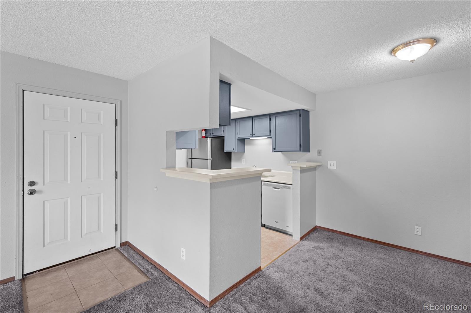 8225 Fairmount Drive Unit: 5-101