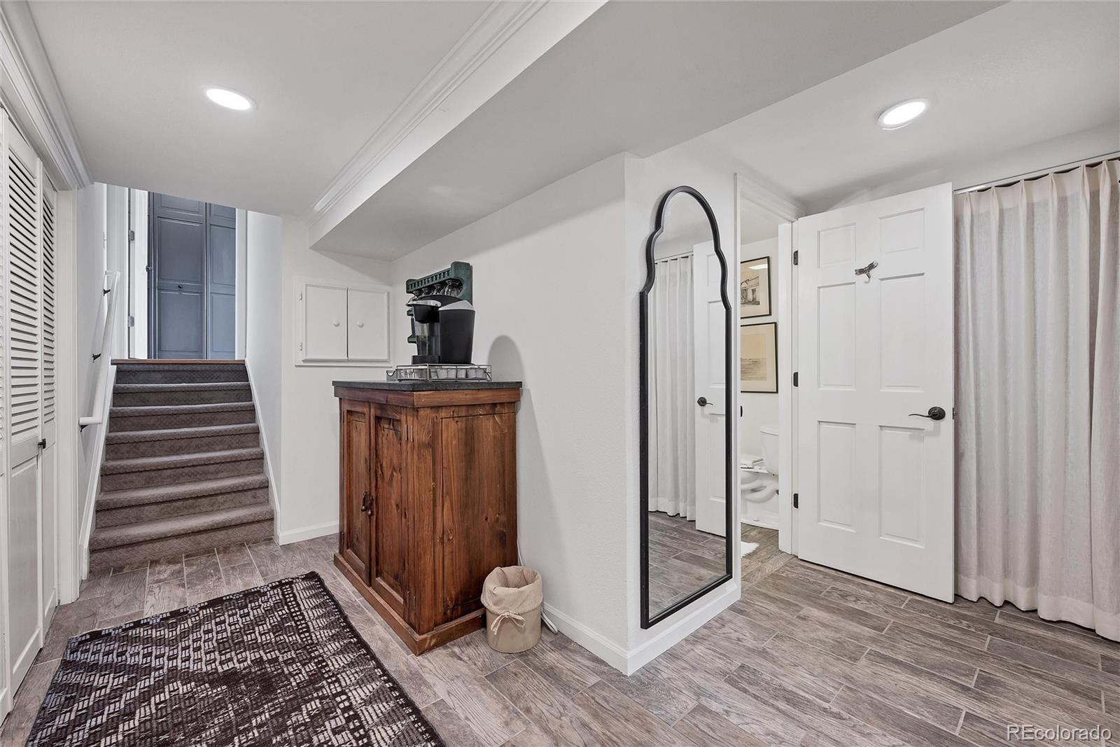 9474 Bay Lane