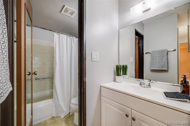 7770 W 38th Avenue Unit: 207