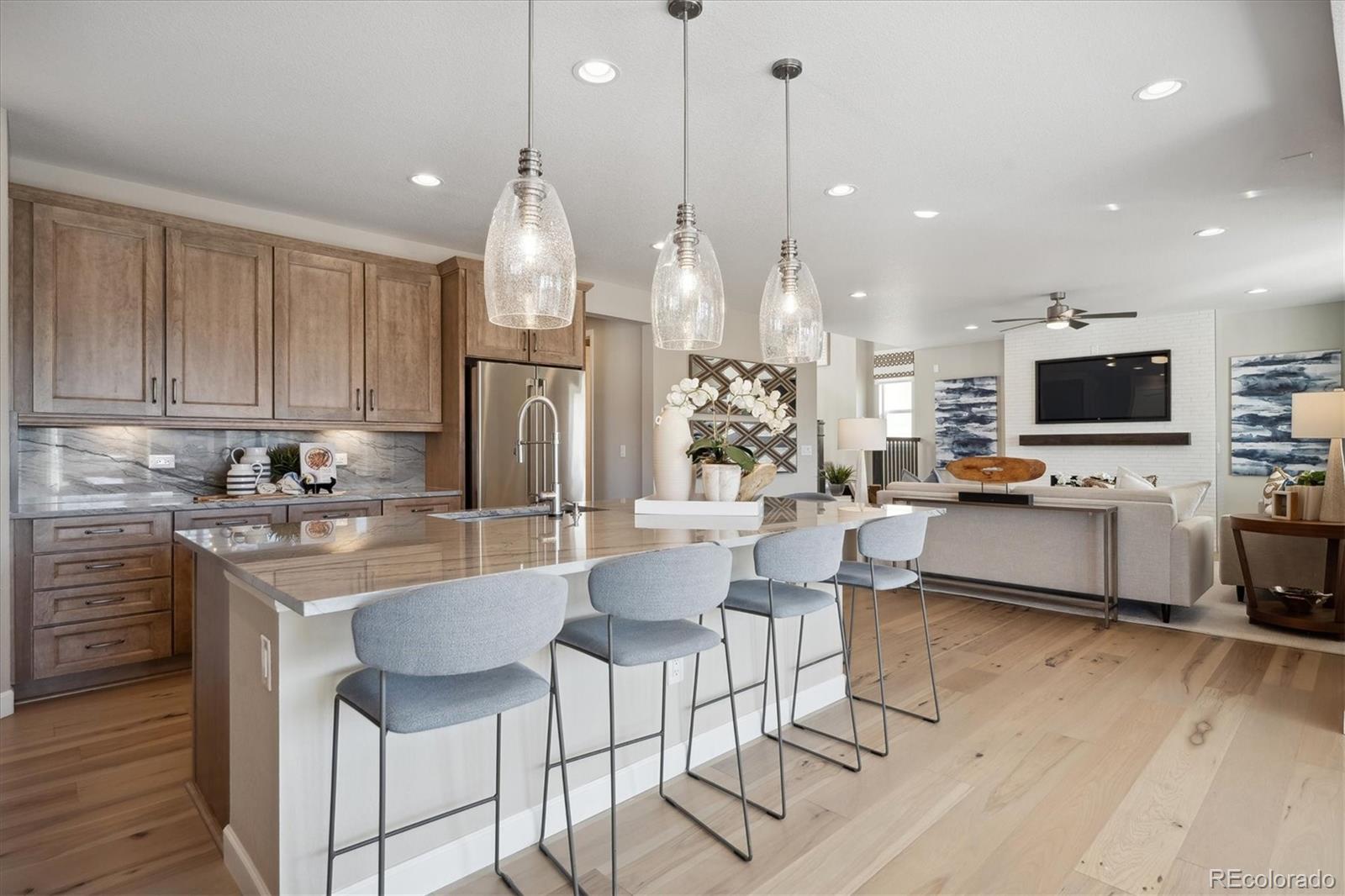 2632 Sawyer Lane