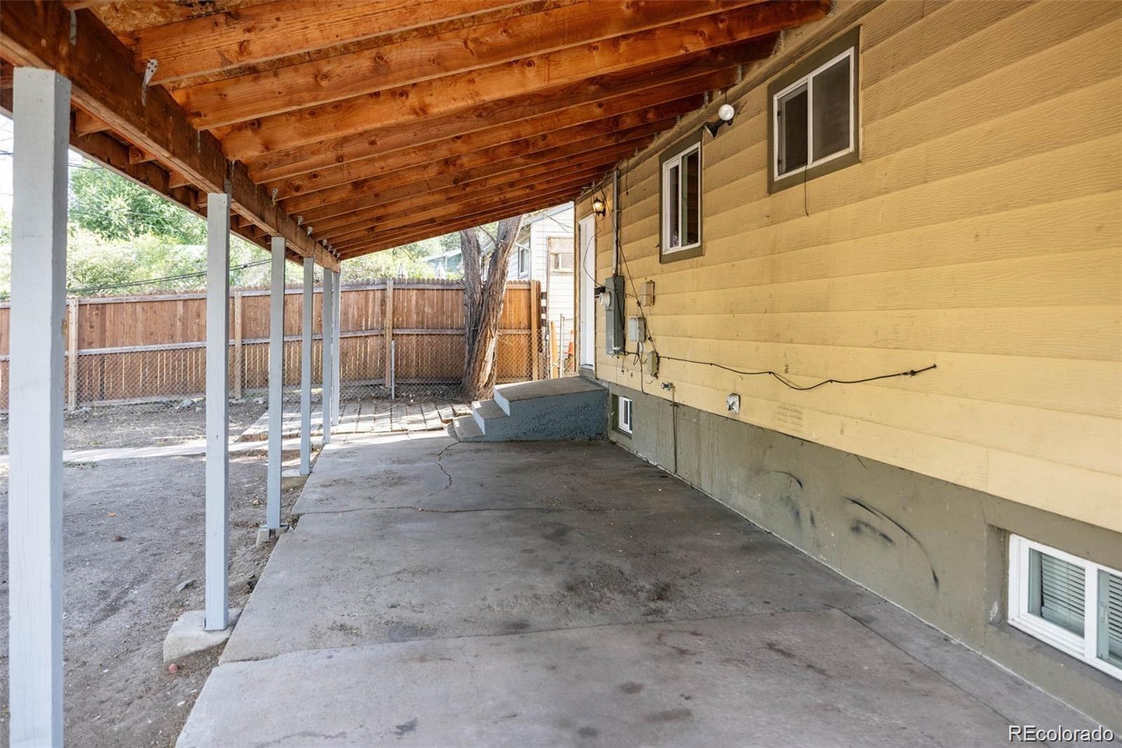 460 S Sheridan Boulevard