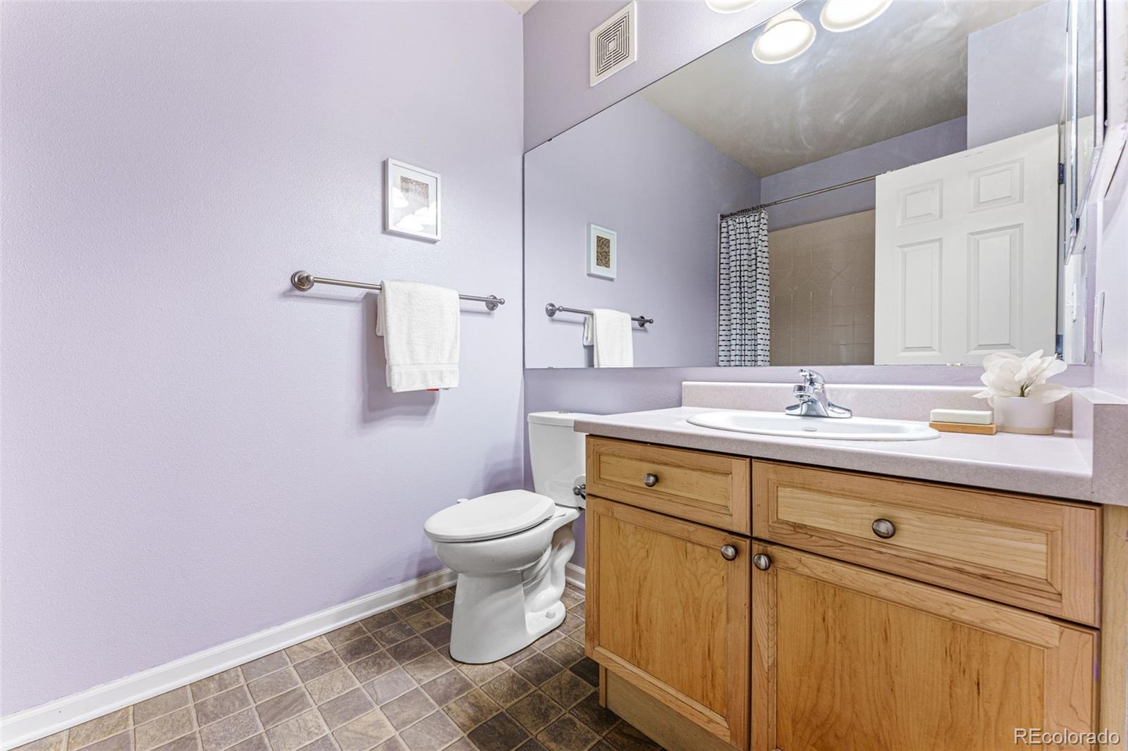2808 Syracuse Street Unit: 216