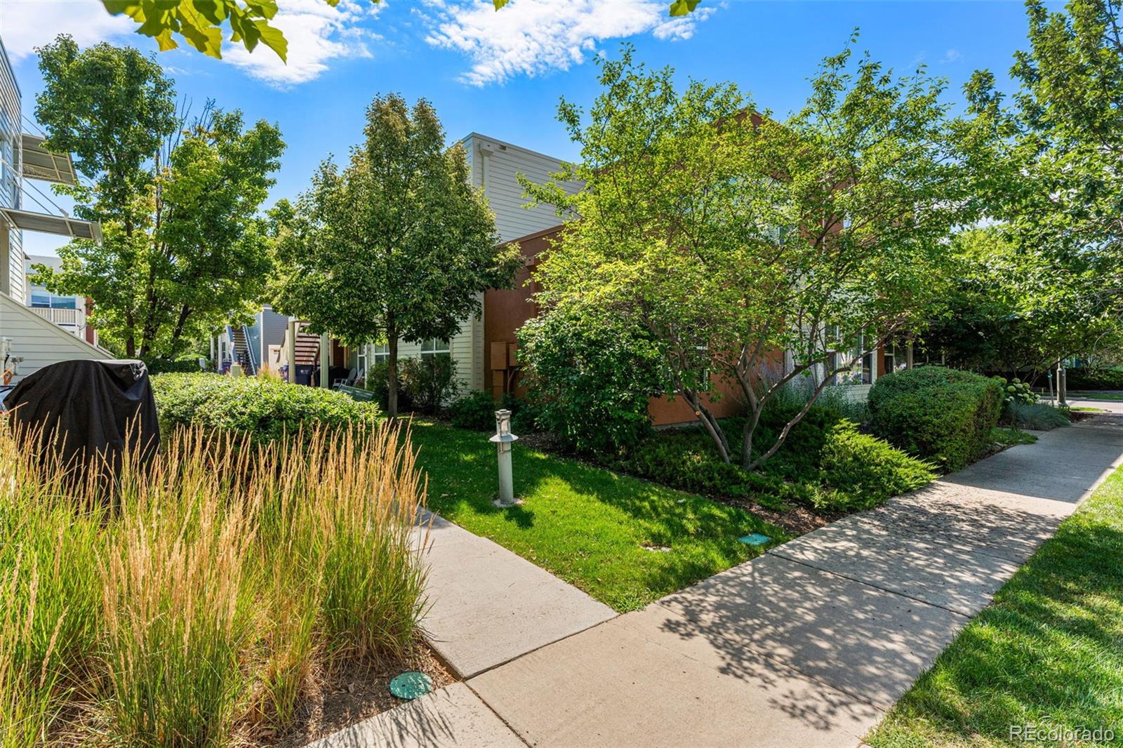 2808 Syracuse Street Unit: 216