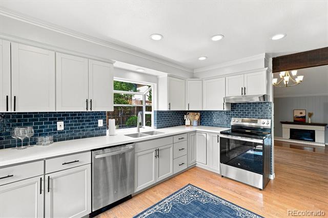 11127 W Wildhorse Peak