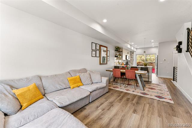 3511 W 63rd Place