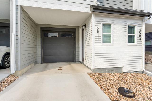 3511 W 63rd Place