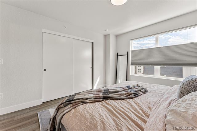 3511 W 63rd Place