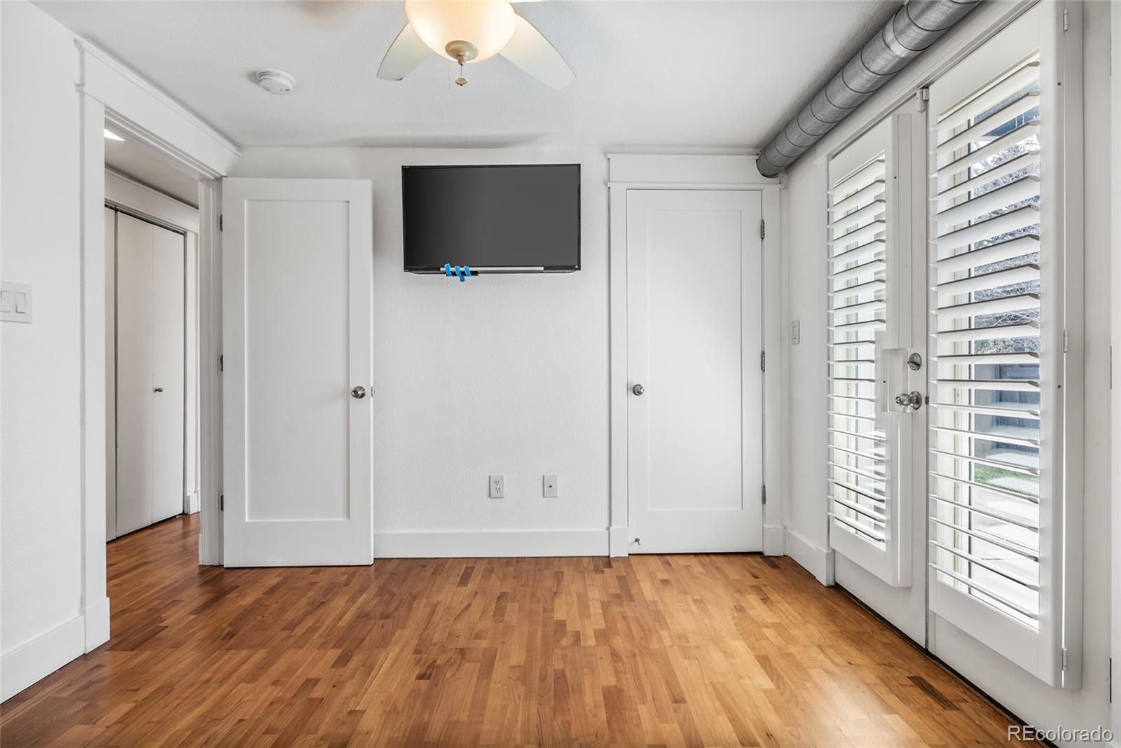 195 S Pennsylvania Street Unit: 107