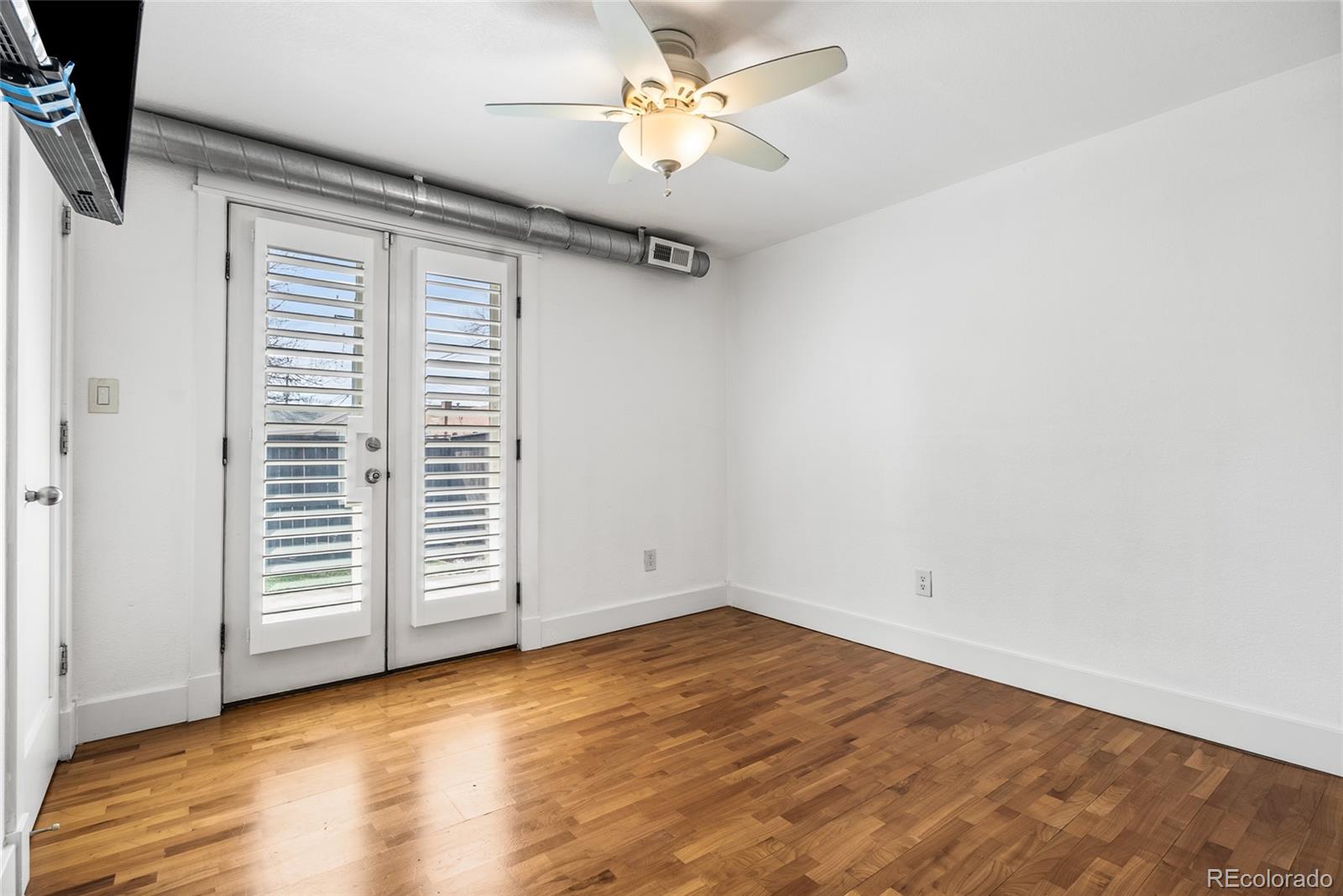 195 S Pennsylvania Street Unit: 107