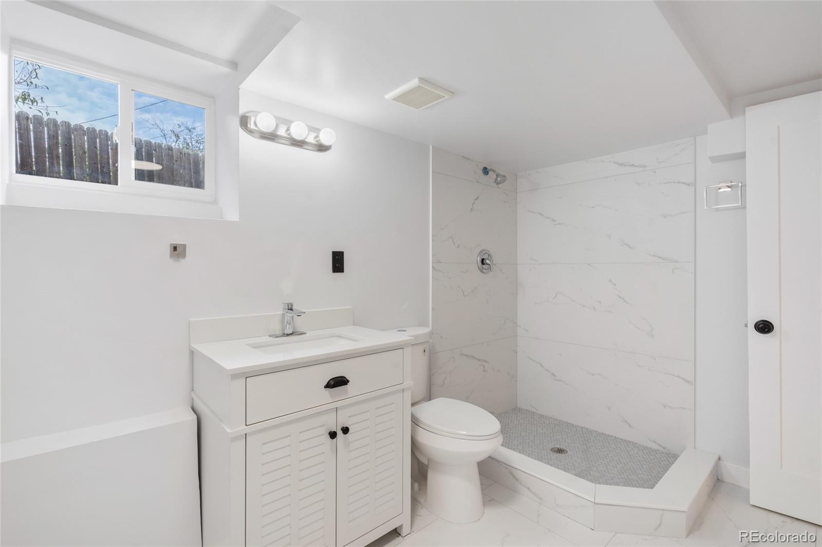 3334 N Madison Street