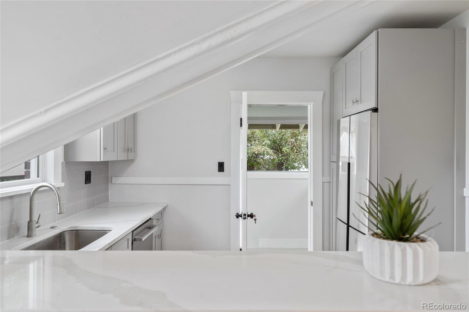 3334 N Madison Street