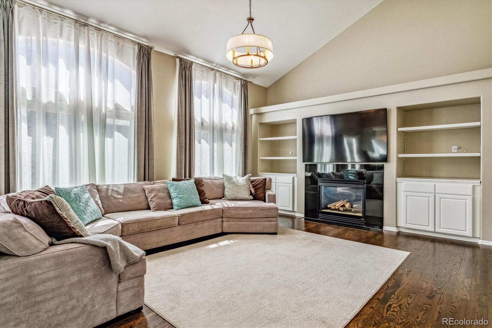 17734 E Oakwood Place