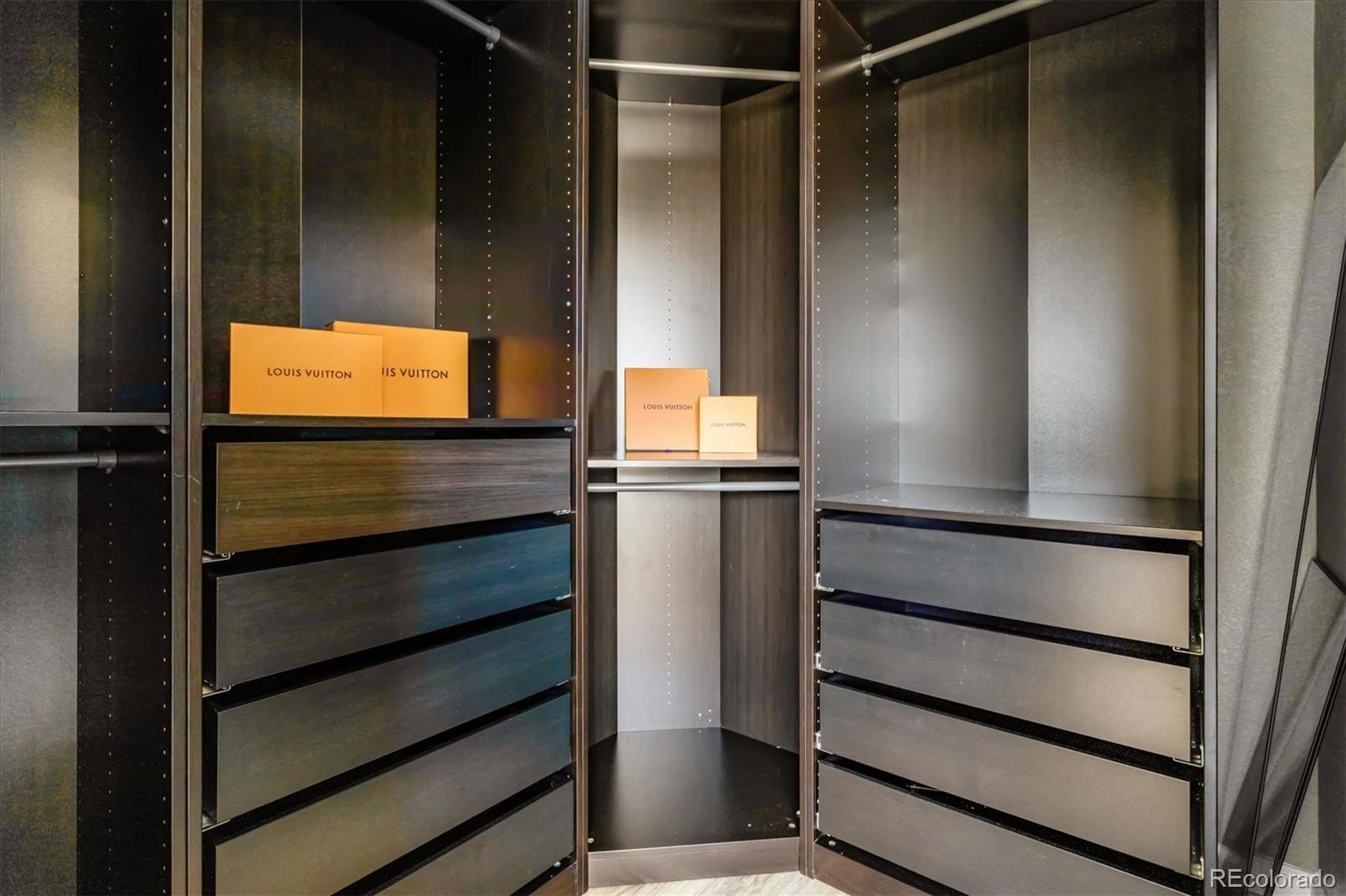 17734 E Oakwood Place