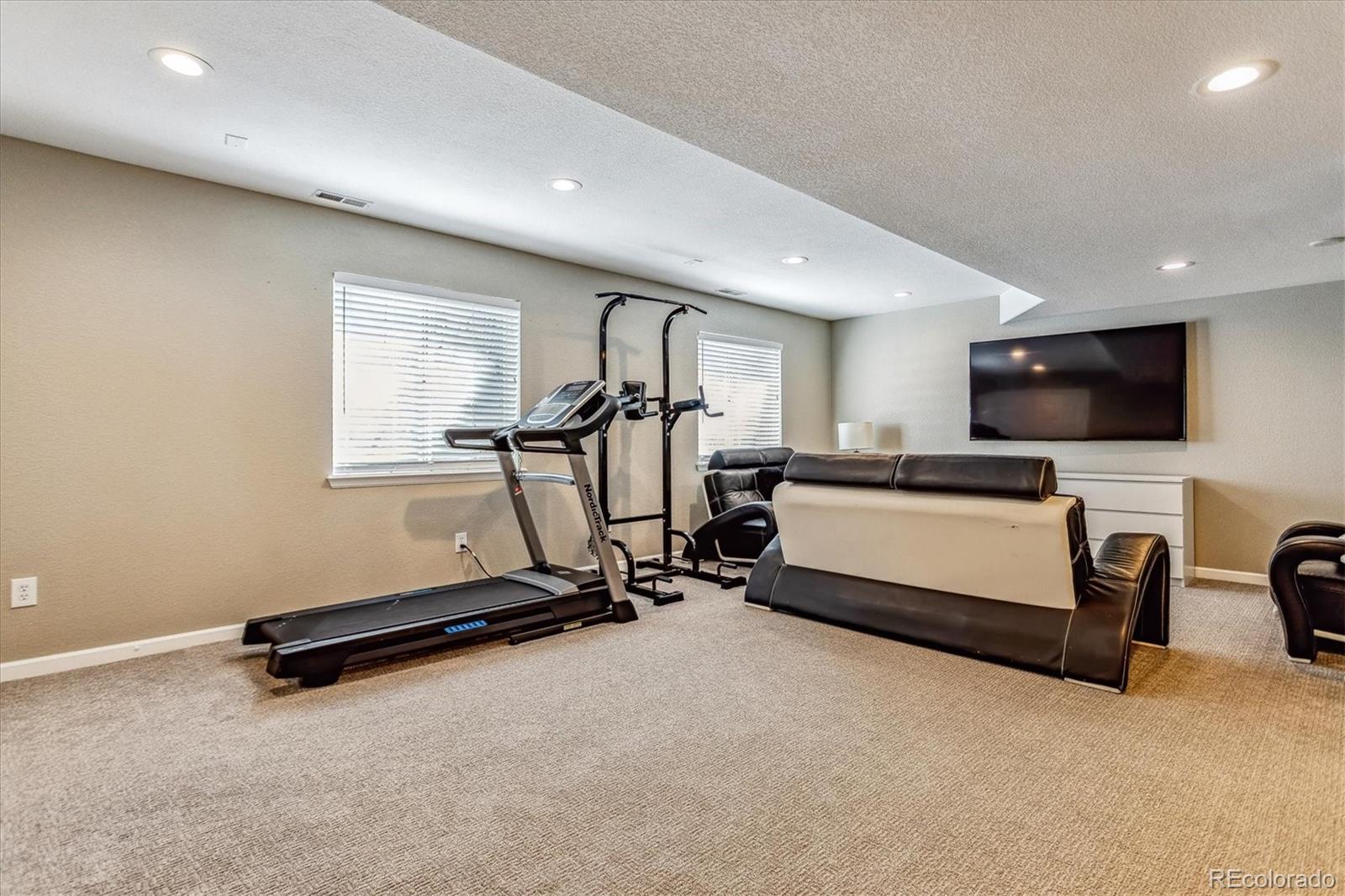 17734 E Oakwood Place