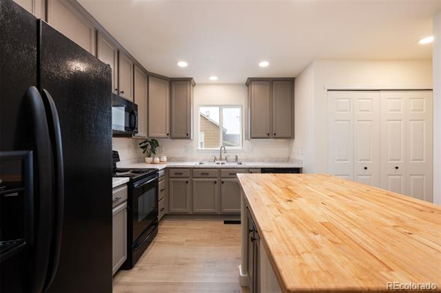 3935 Nordland Trail