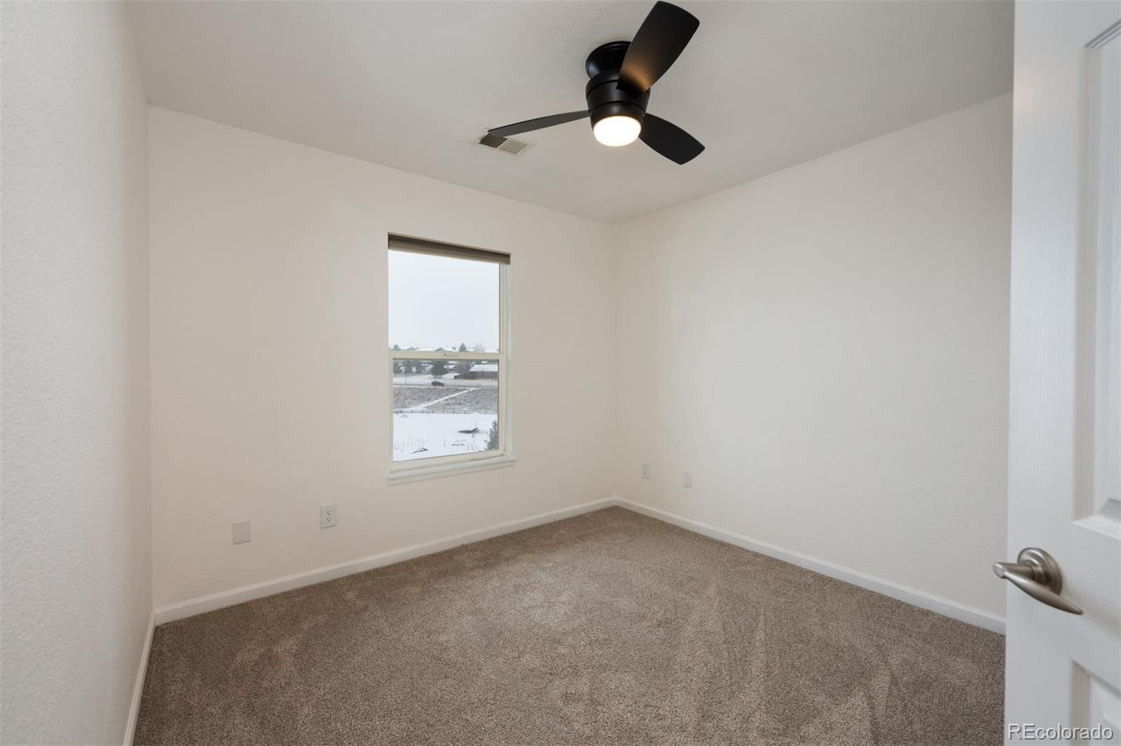 3935 Nordland Trail