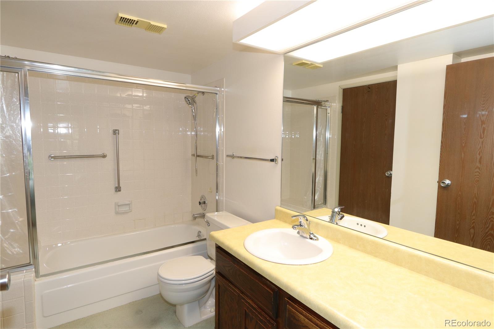 14001 E Marina Drive Unit: 108