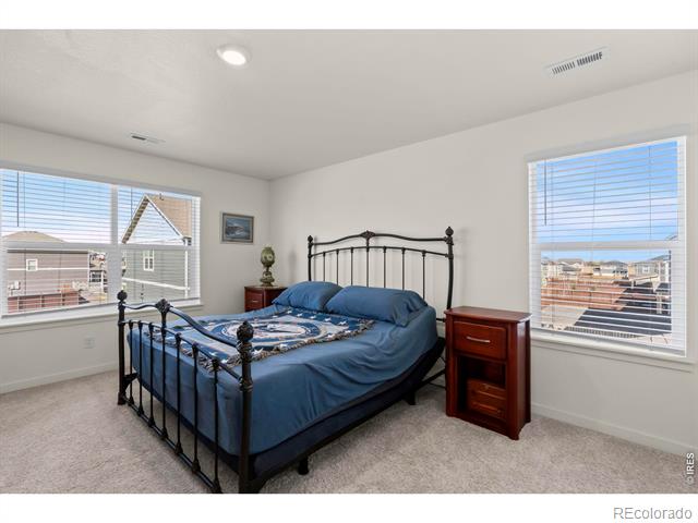 2555 Siskin Way
