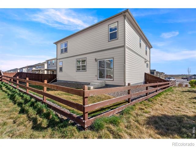 2555 Siskin Way