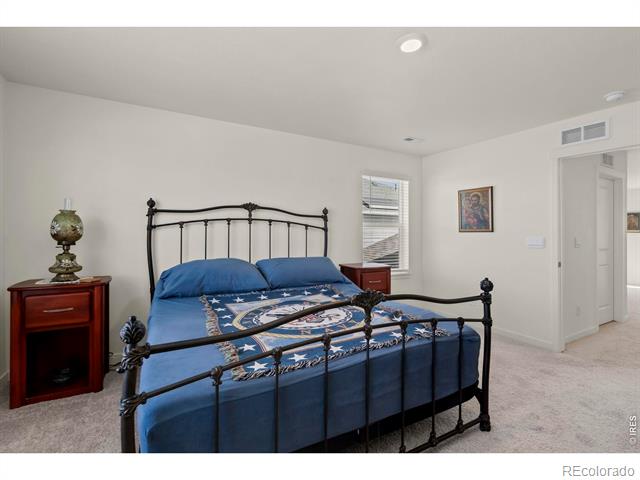 2555 Siskin Way