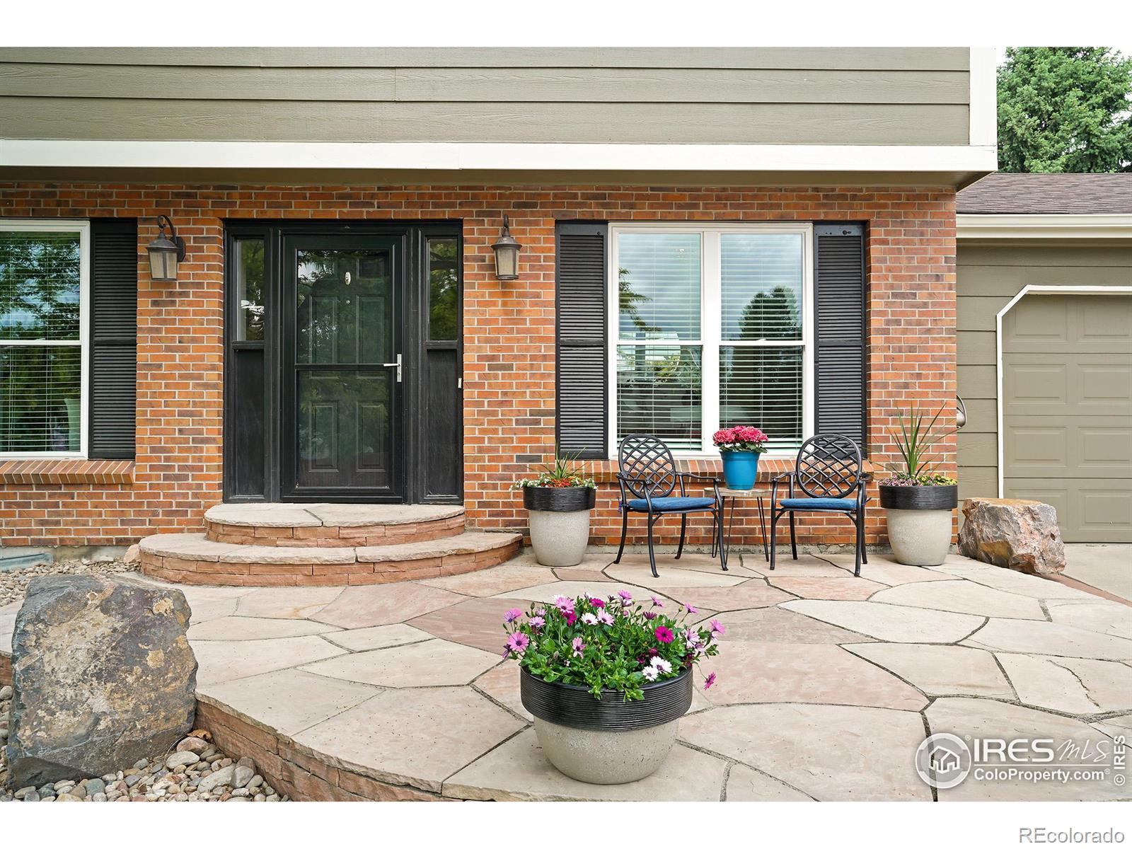 1493 McKinley Place