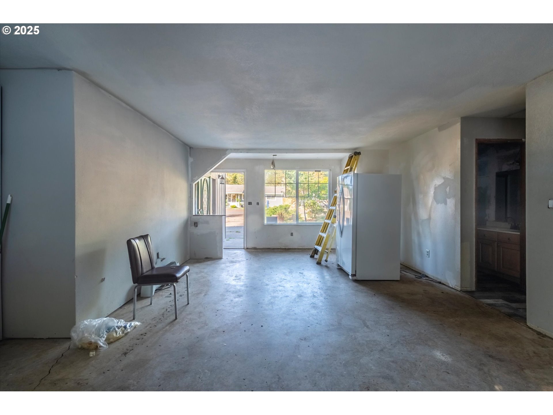 3292 MUNSEL LAKE RD