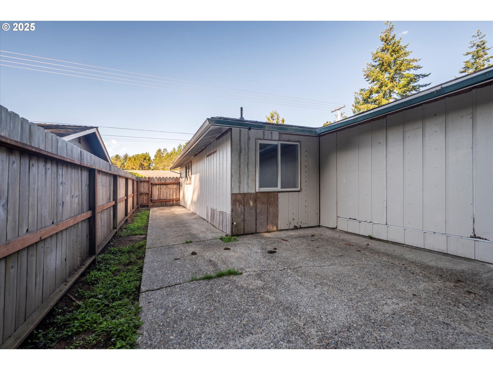 3292 MUNSEL LAKE RD