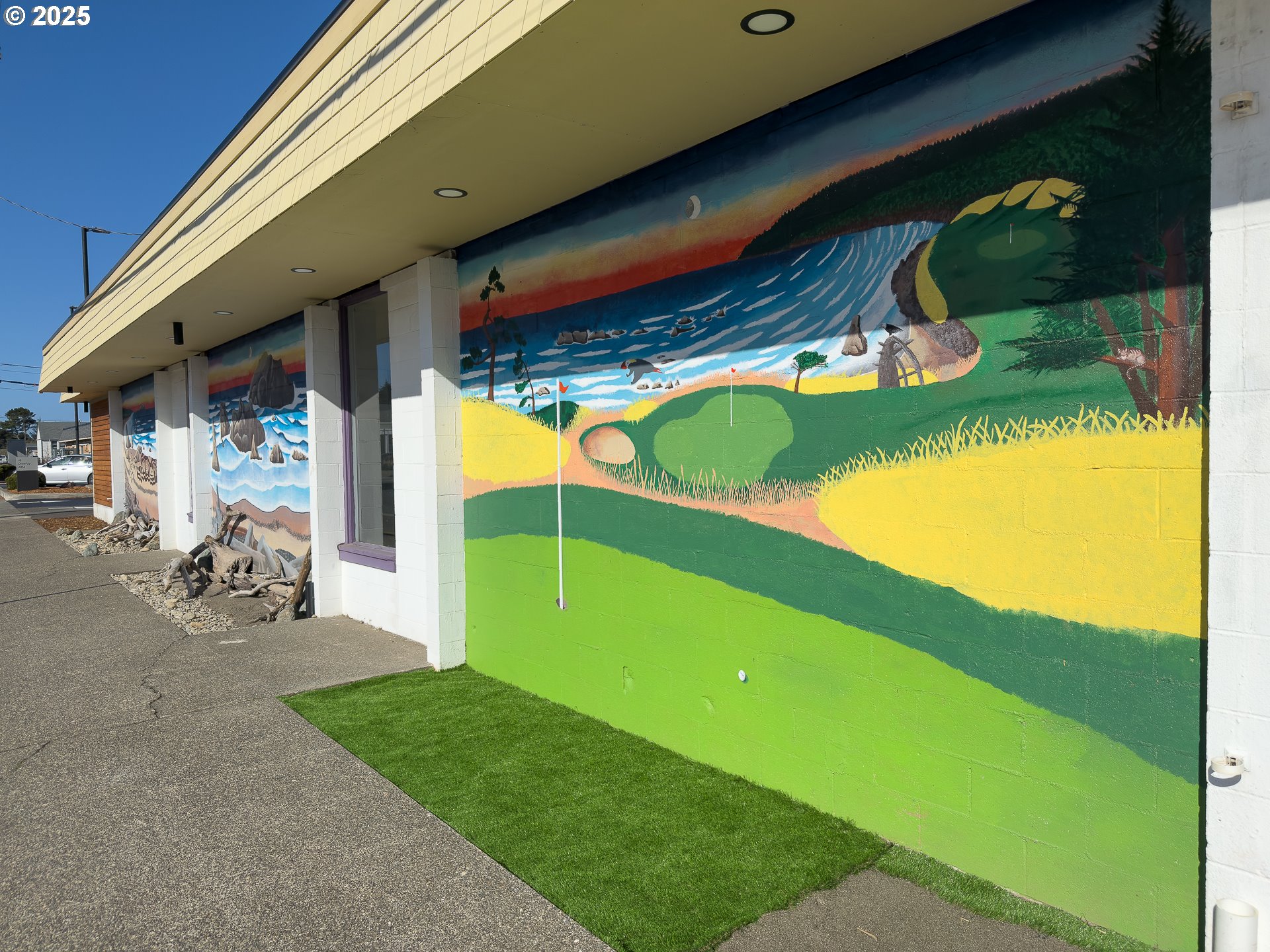 1092 ALABAMA AVE SE, Bandon