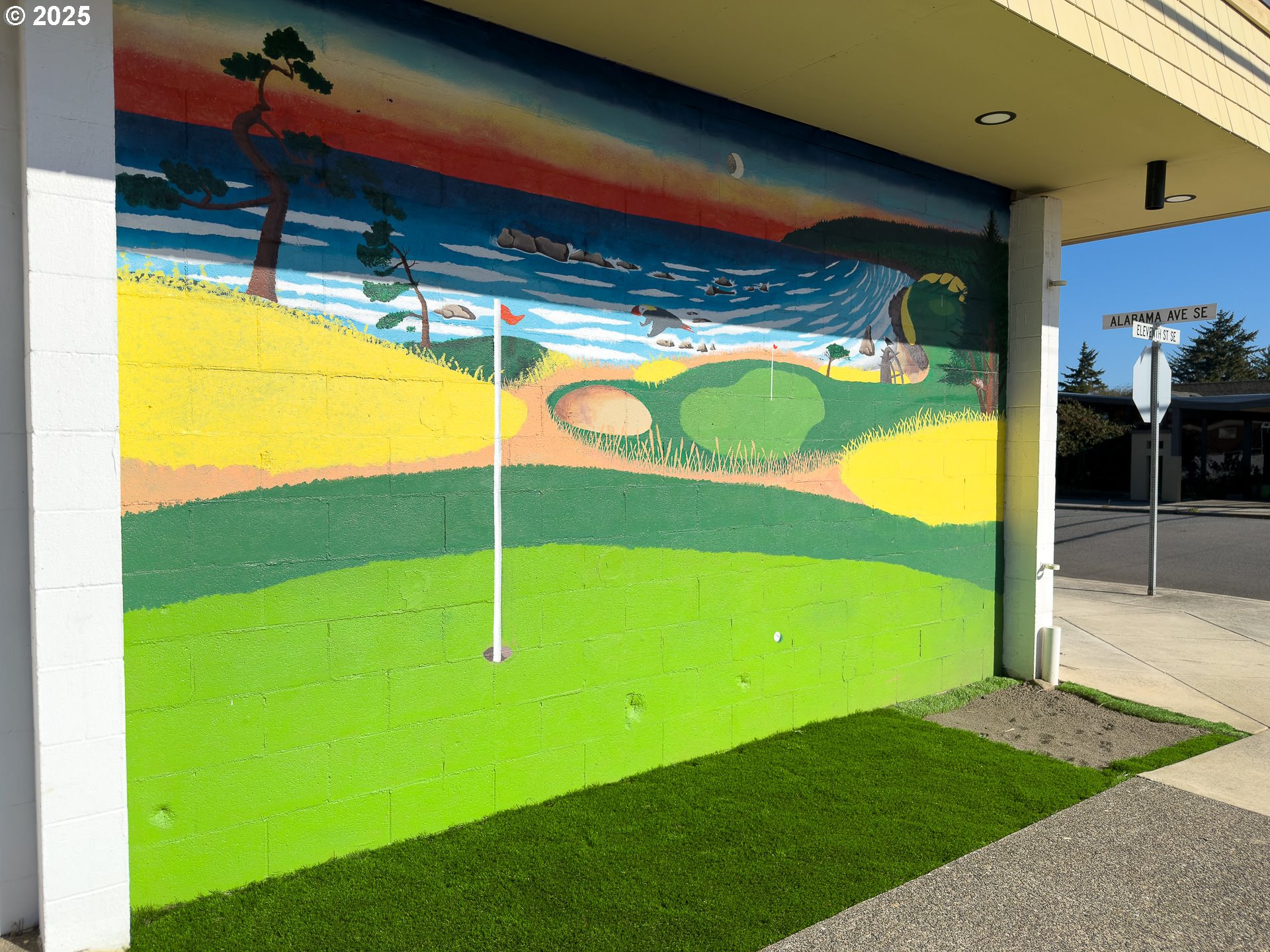 1092 ALABAMA AVE SE, Bandon