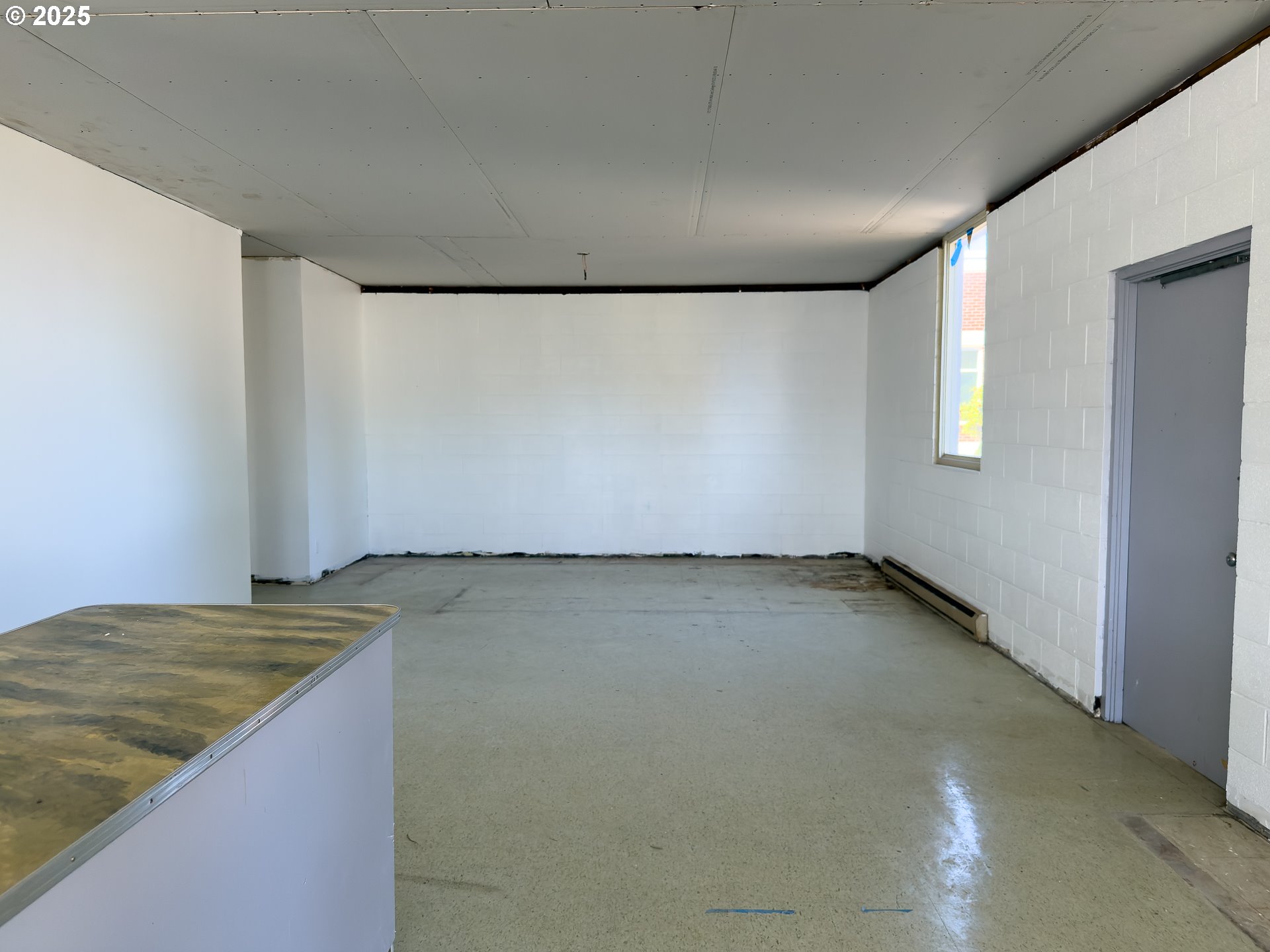 1092 ALABAMA AVE SE, Bandon