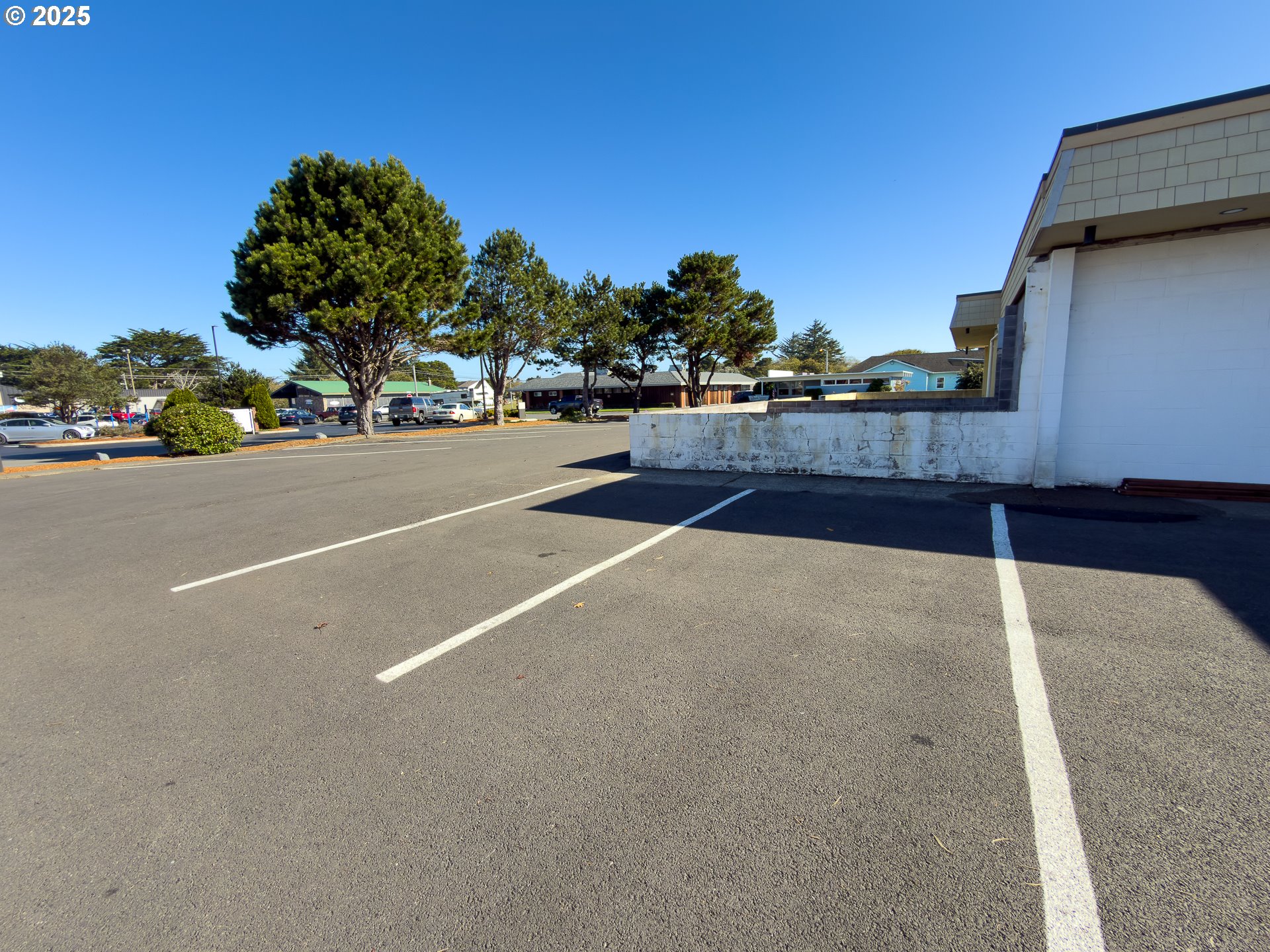 1092 ALABAMA AVE SE, Bandon