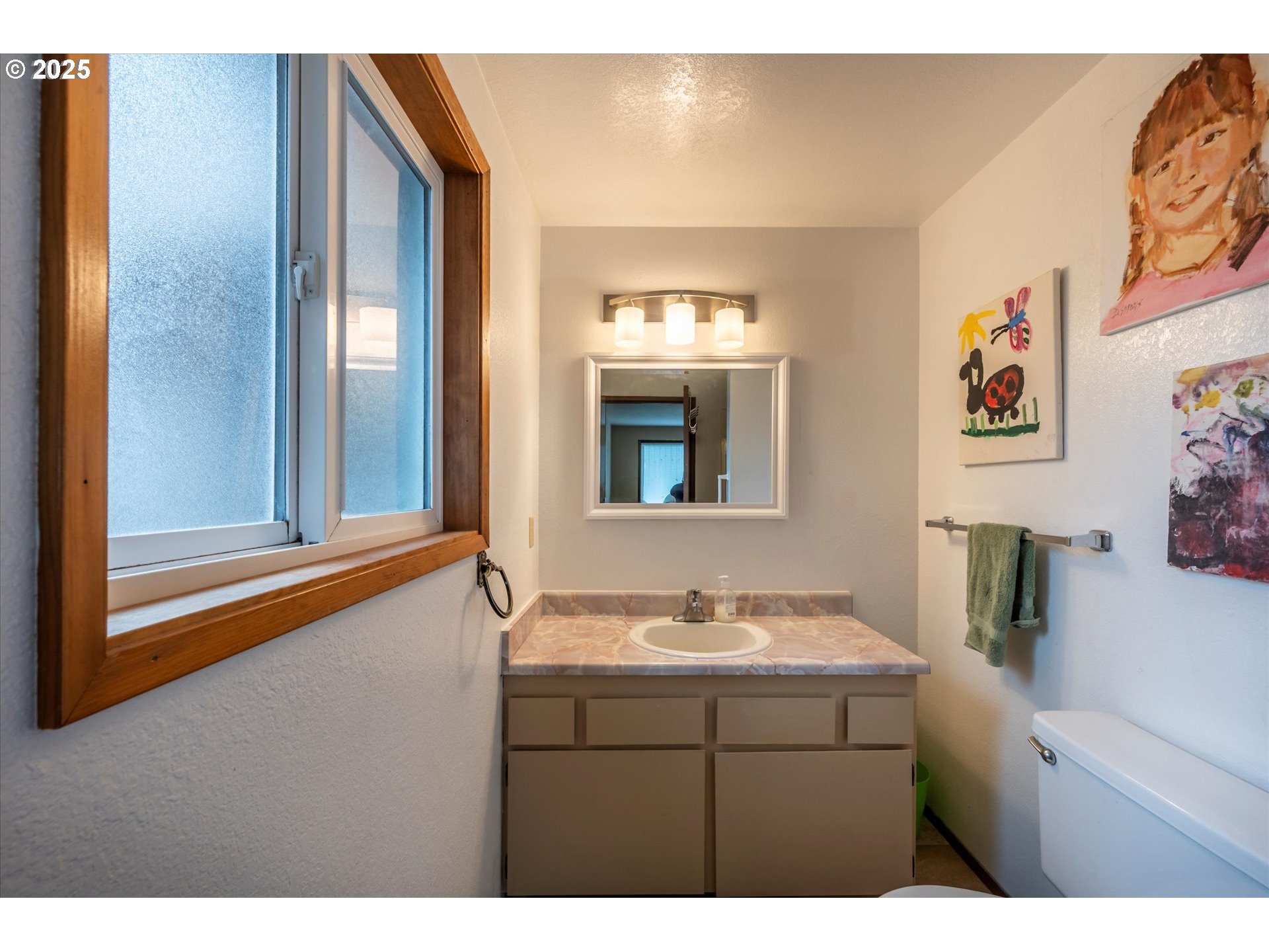 1145 NEWPORT AVE SW, Bandon