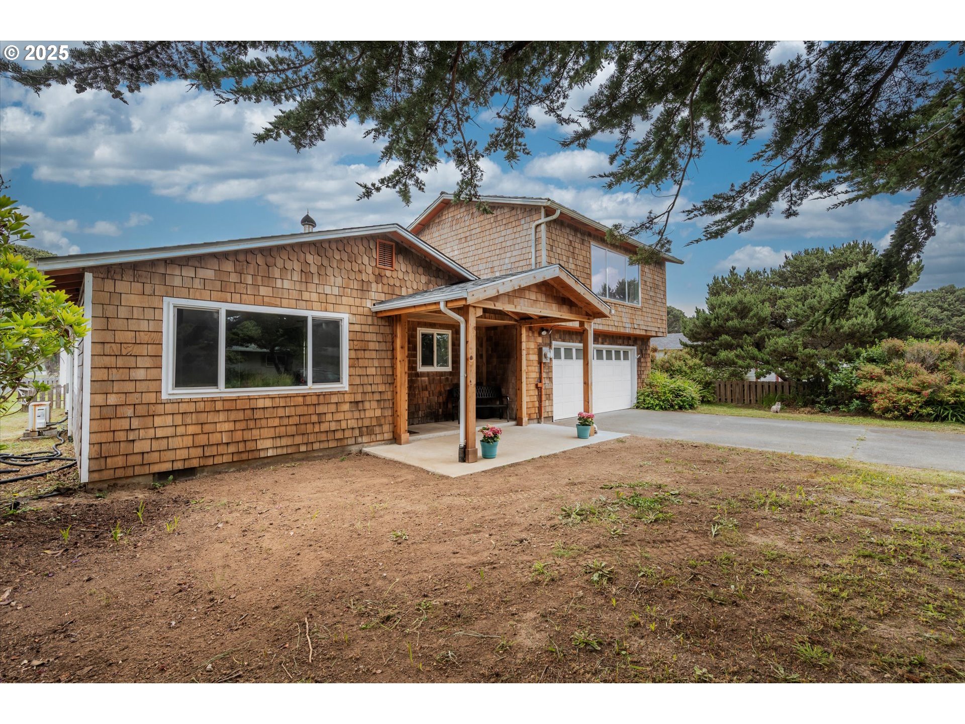 1145 NEWPORT AVE SW, Bandon