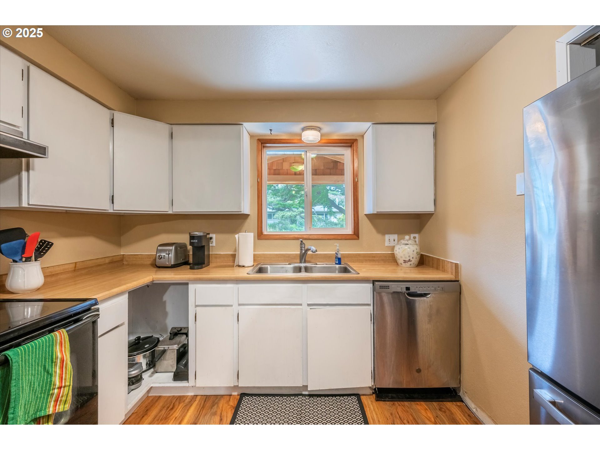 1145 NEWPORT AVE SW, Bandon